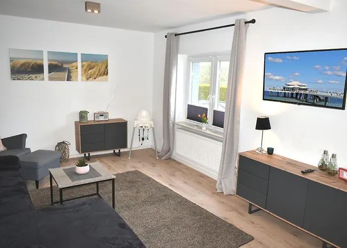 Haus Steilufer Nr 01 *